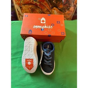 Oomphies  Leo Boy's Sneaker \ Blue & lime greenSneaker 7C
